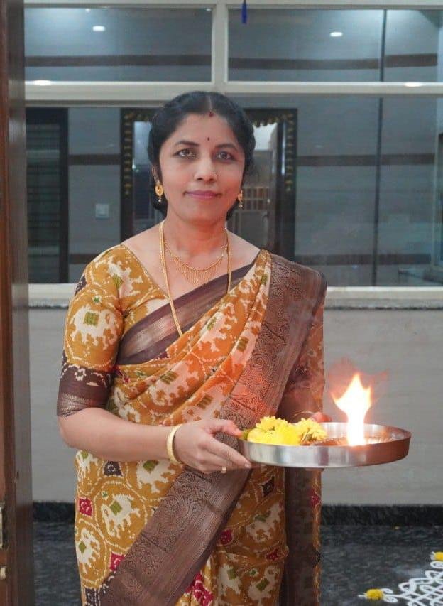 WhatsApp Image 2025-04-15 at 10.21.59 AM (1)